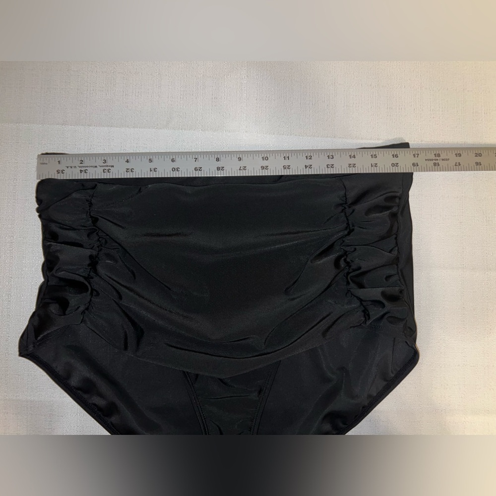 Black swim bottom, 18W - Picture 3 of 6